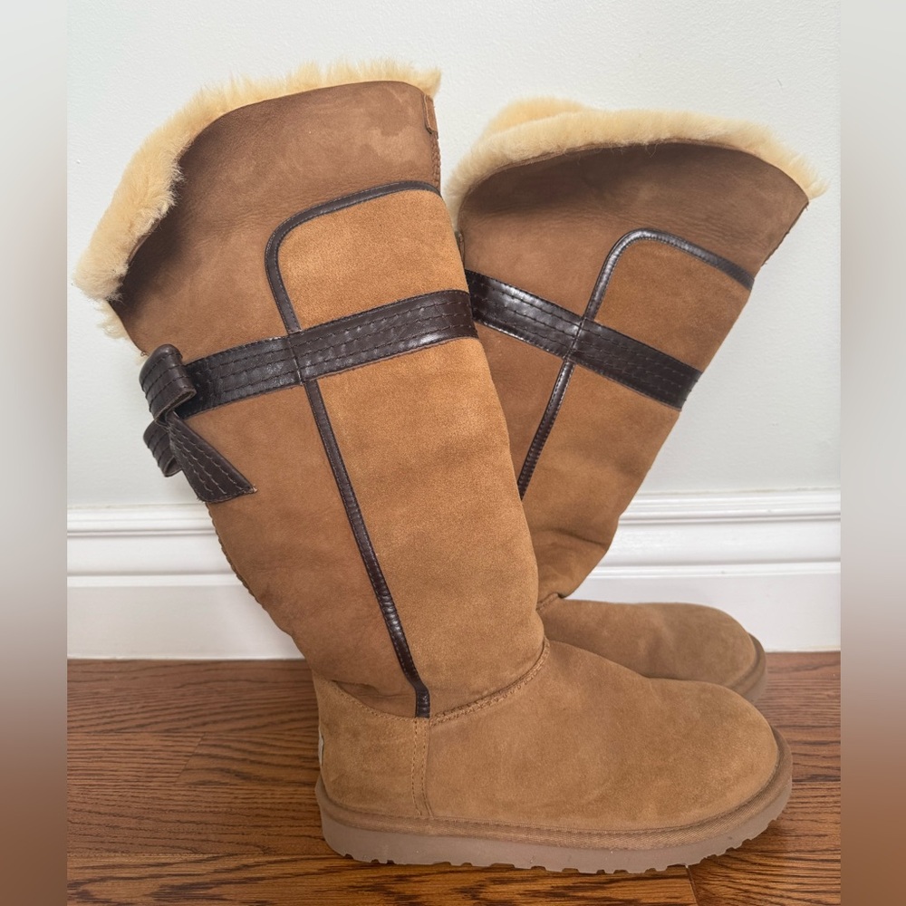 UGG Tan Tall Boots with Cream Fur and Dark Brown Leather Bows